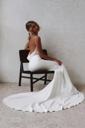 Bolerko Ke Svatebním Šatům Brno 11 robe de mariee boheme chic forme sirene traine 720x