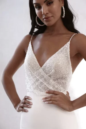 robe de mariee boheme crepe decollete 720x