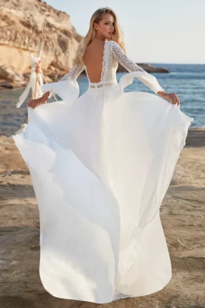 robe de mariee boheme manches dentelle dos 720x