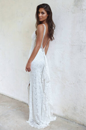 robe mariee boheme dentelle blanche traine 720x