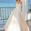 Bílé Společenské Šaty Svatební 5 robe de mariage princesse epaule denudee 1 turbo 93effd31 e150 4b74 b475 e689b226d1d4 545166 5000x