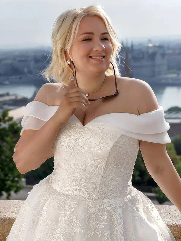 Třpytivé Svatební Šaty 2 Třpytivé Svatební Šaty - Image 2
